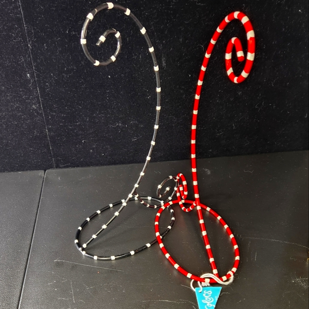 Lot 2 ornament/art hangers‎ whimsical Suessian design red and black